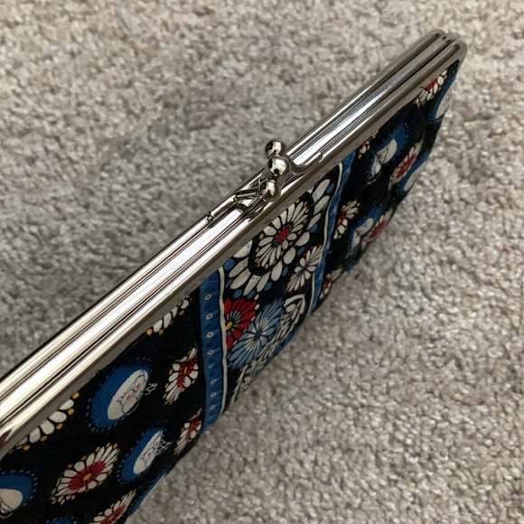 Vera Bradley Night Owl Pattern Kiss Lock Wallet - Picture 5 of 5